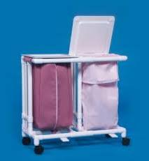 Linen Hamper Classic Four Casters, 39 Gallons